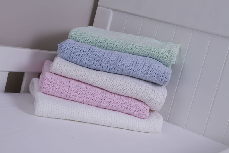 Snuggletime Bamboopaedic Fitted Cot Sheet and Cellular Blanket
