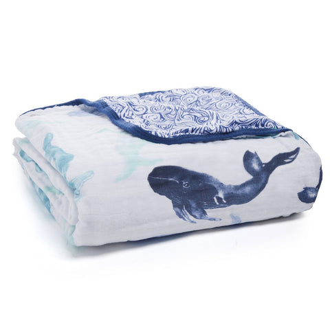 Aden and Anais Seafaring Whale dream blanket-Aden and Anais-www.hellomom.co.za