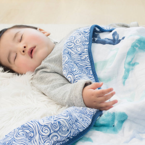 Aden and Anais Seafaring Whale dream blanket-Aden and Anais-www.hellomom.co.za