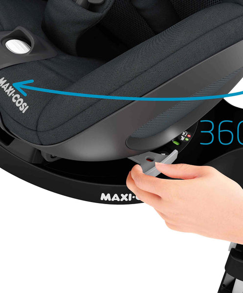 Maxi Cosi FamilyFix 360 showing one hand swivel